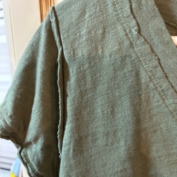 Umgee ladies top medium - Picture 6 of 8